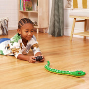 Terra by Battat Remote Control Snake, Emerald Tree Boa, Green, Animals | Electronic snake toy with remote, LED light-up eyes, S-shaped movement, includes 1 snake and 1 remote control, 6+ Years